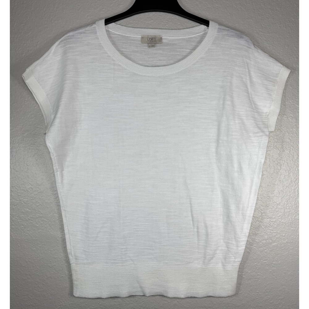 LOFT Women's white short-sleeve knit top Size M Cap Sleeve Lightweight Sweater